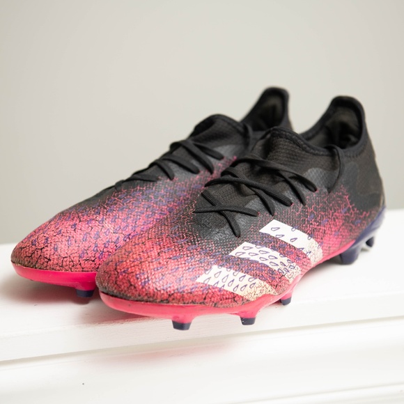 Adidas Predator Freak.3 Soccer Cleats Men's Size 9.5 Black/Purple/Pink - Picture 2 of 6